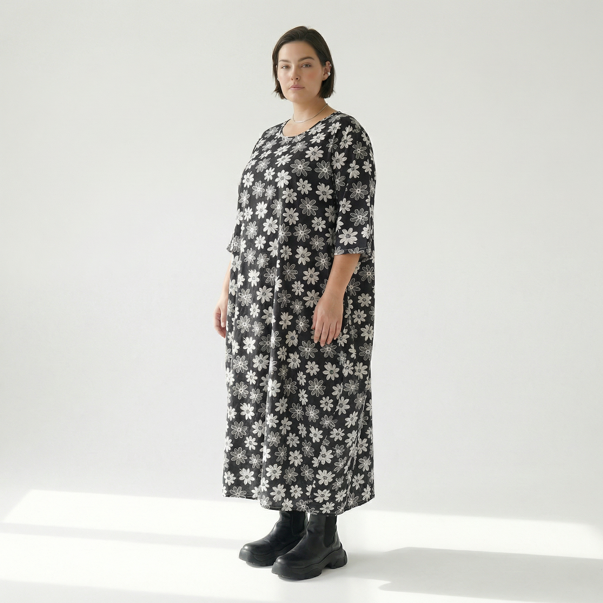 Ballonkleid von AKH Fashion aus Viskose, 1575.01926, Schwarz/Weiß, Blumen, Ausgefallen