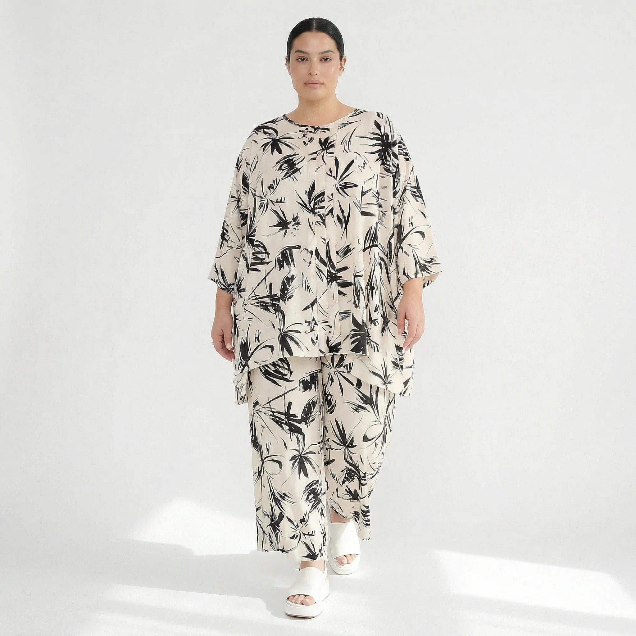 Ballonhose von AKH Fashion aus Baumwolle, 1578.07070, Ecru/Schwarz, Blumen, Ausgefallen