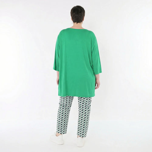 Ausgefallene Bengaline Karottenhose im zeitlosen Lagenlook, stretchig und fein, abstrakt, Marine/Grün/Weiß