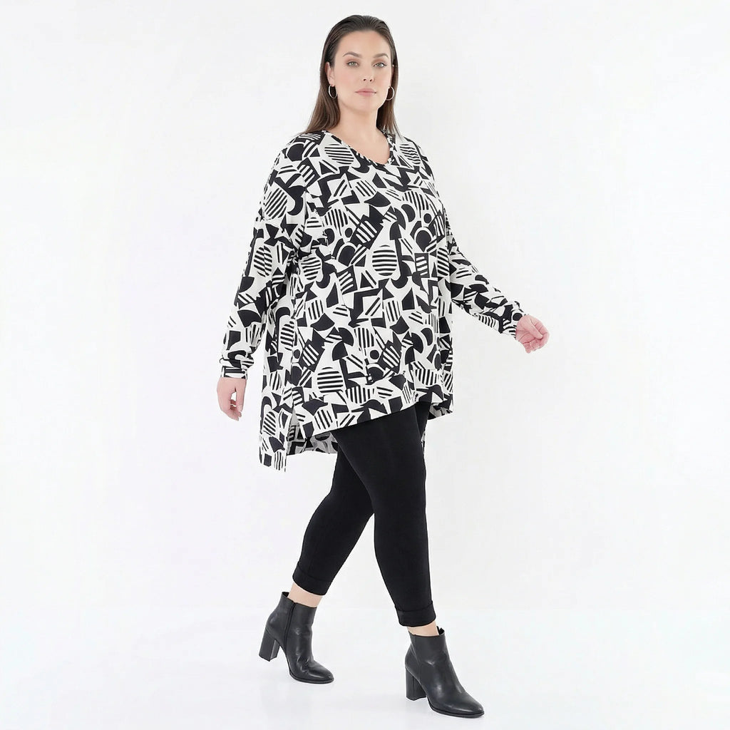 Ausgefallenes Oversize Shirt im legeren Lagenlook mit glatter Stretchqualität und Faltennaht, Weiß/Schwarz