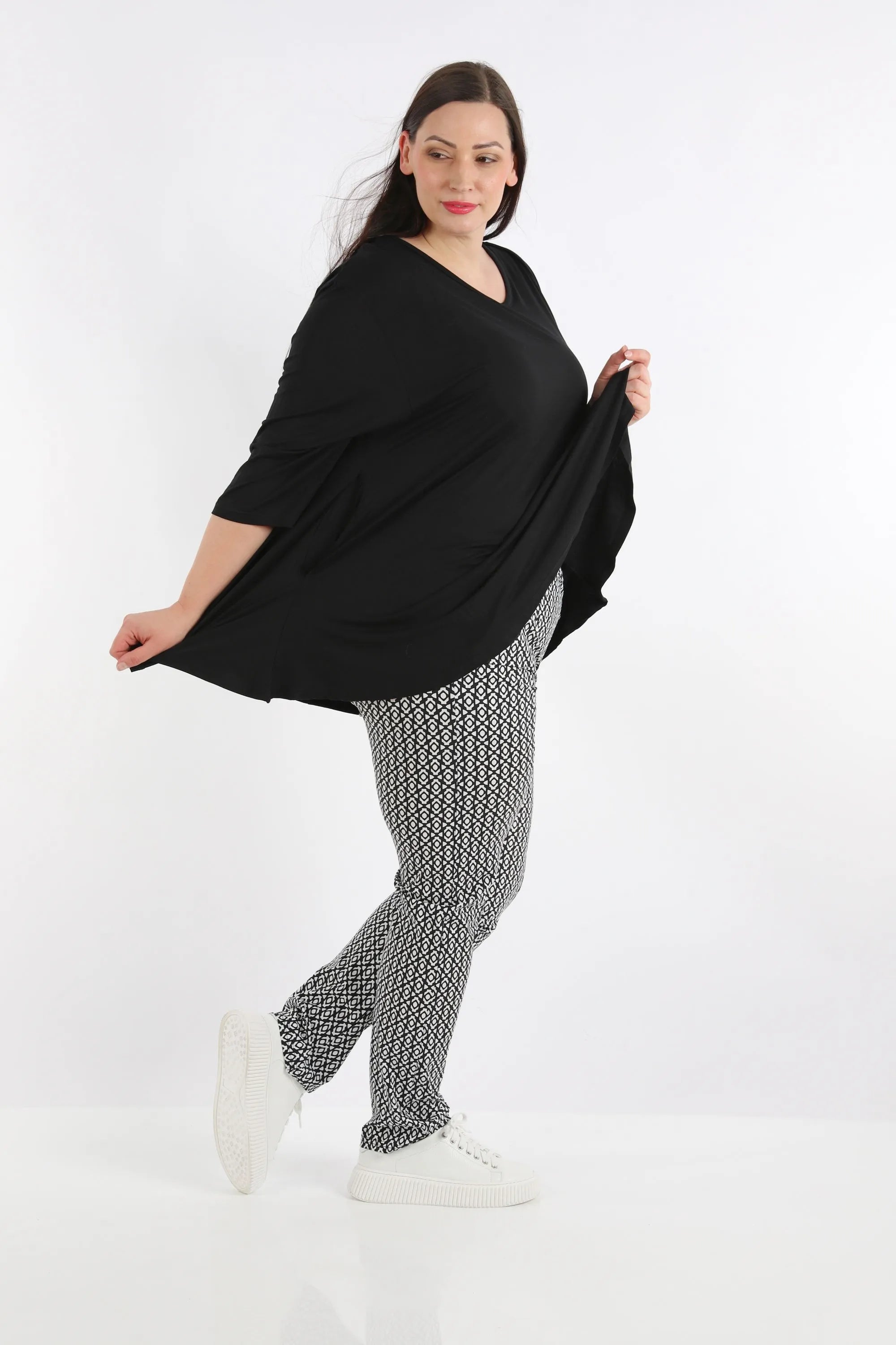  AKH Fashion Hose in gerader Form, aus Polyester, 1267.02608, Schwarz-Weiß, Muster, Schick