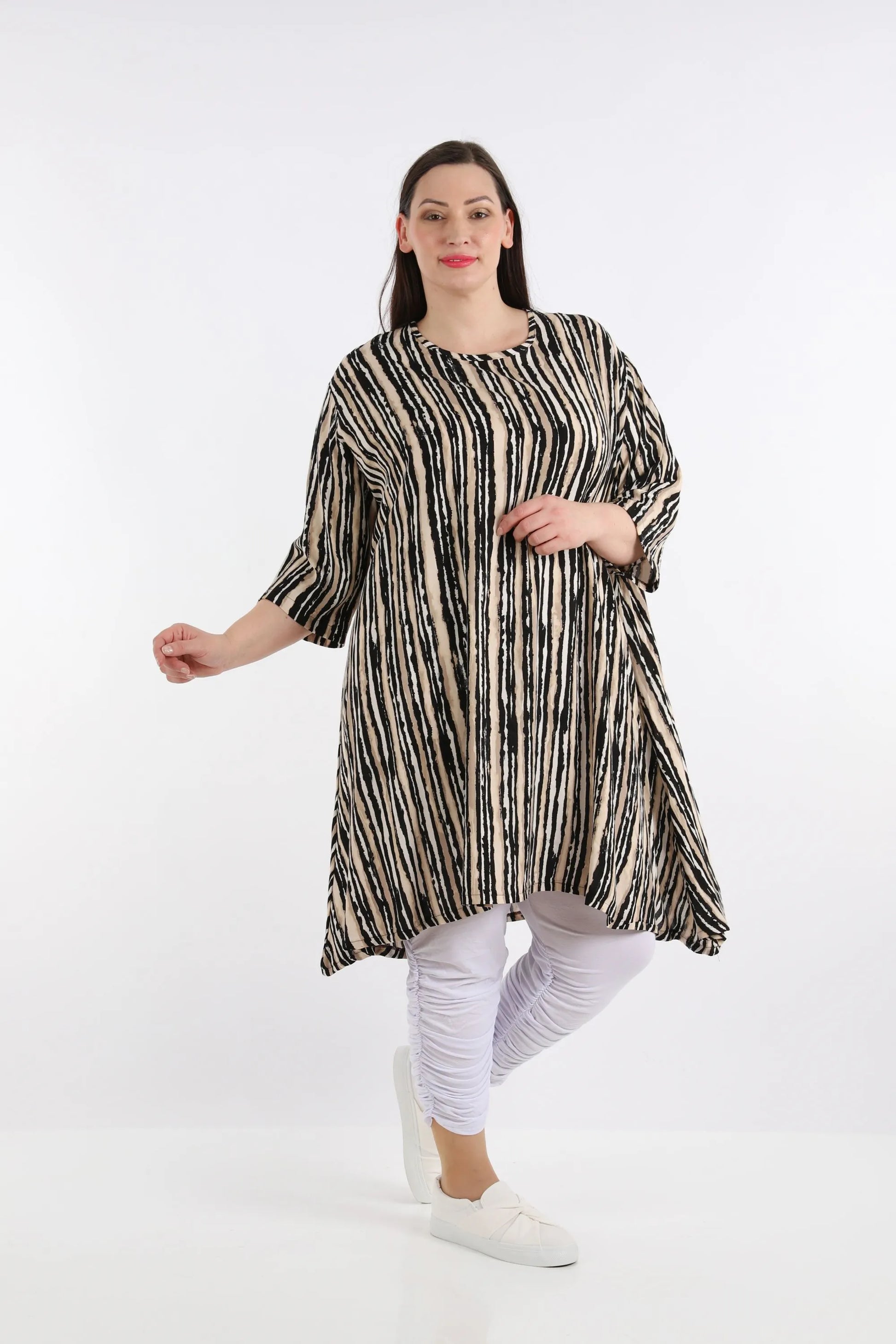  Trendiges A-Form Shirt in eleganter Streifenoptik aus leichtem, glattem Viskose-Material für Plus Size