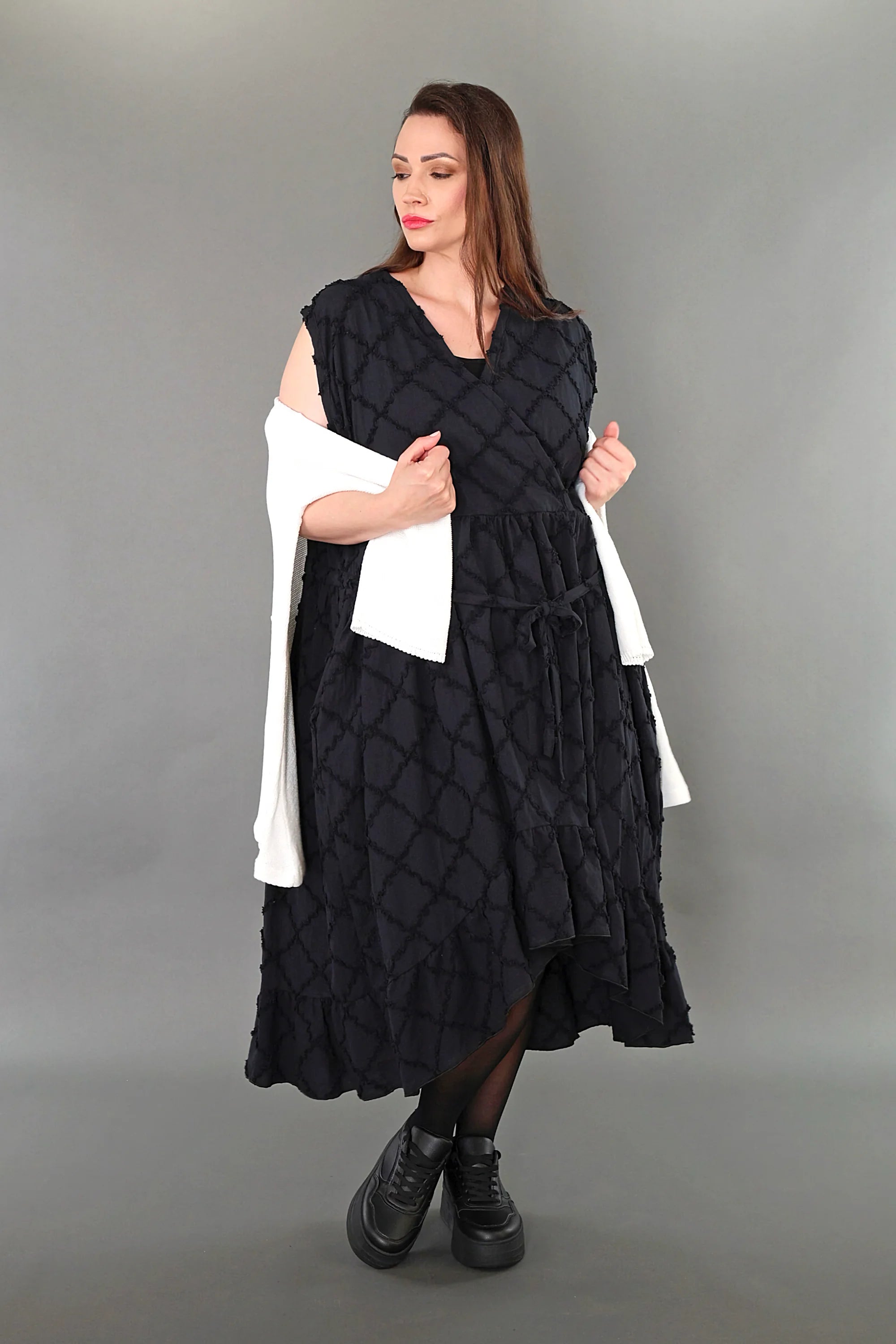  A-Form Kleid von AKH Premium aus Baumwolle, P1004.7115, Schwarz, Raute, Ausgefallen