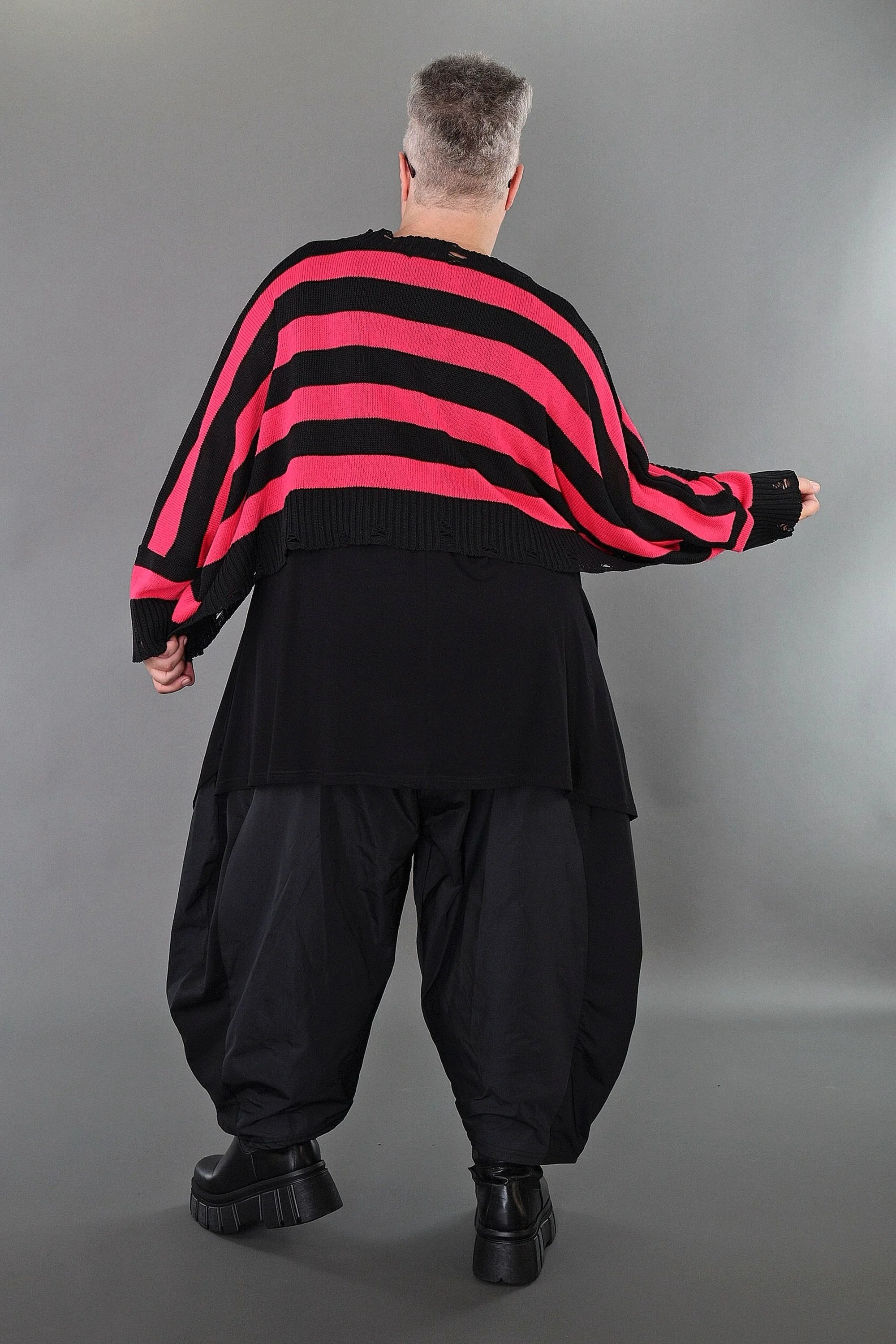  AKH Premium Überwurf in kastiger Form, aus Baumwolle, P1007.2537, Schwarz/Fuchsia, Schick