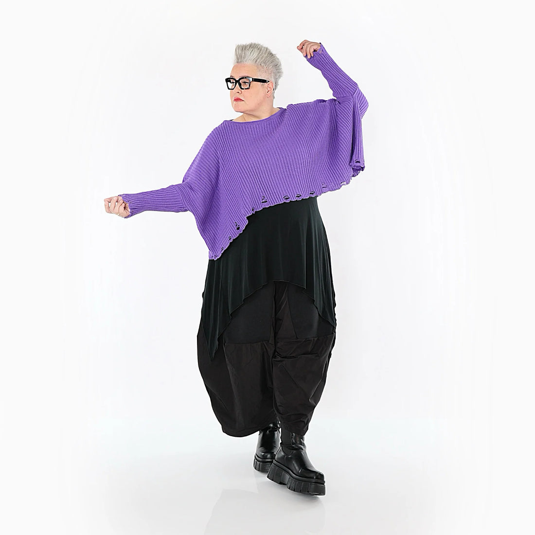  AKH Premium Überwurf in kastiger Form, aus Baumwolle, P1009.2538, Lila, Ausgefallen