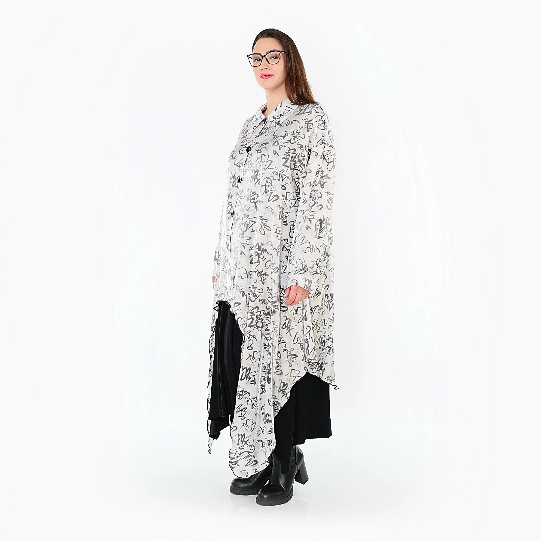  Zipfel Bluse von AKH Premium aus Viskose, P1010.7135, Schwarz/Weiß, Grafik, Ausgefallen