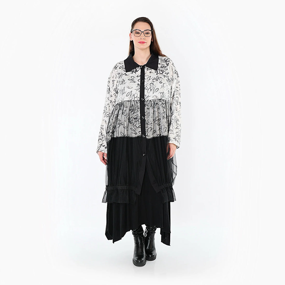  AKH Premium Bluse in gerader Form, aus Viskose, P1010.7136, Schwarz/Weiß, Grafik, Schick