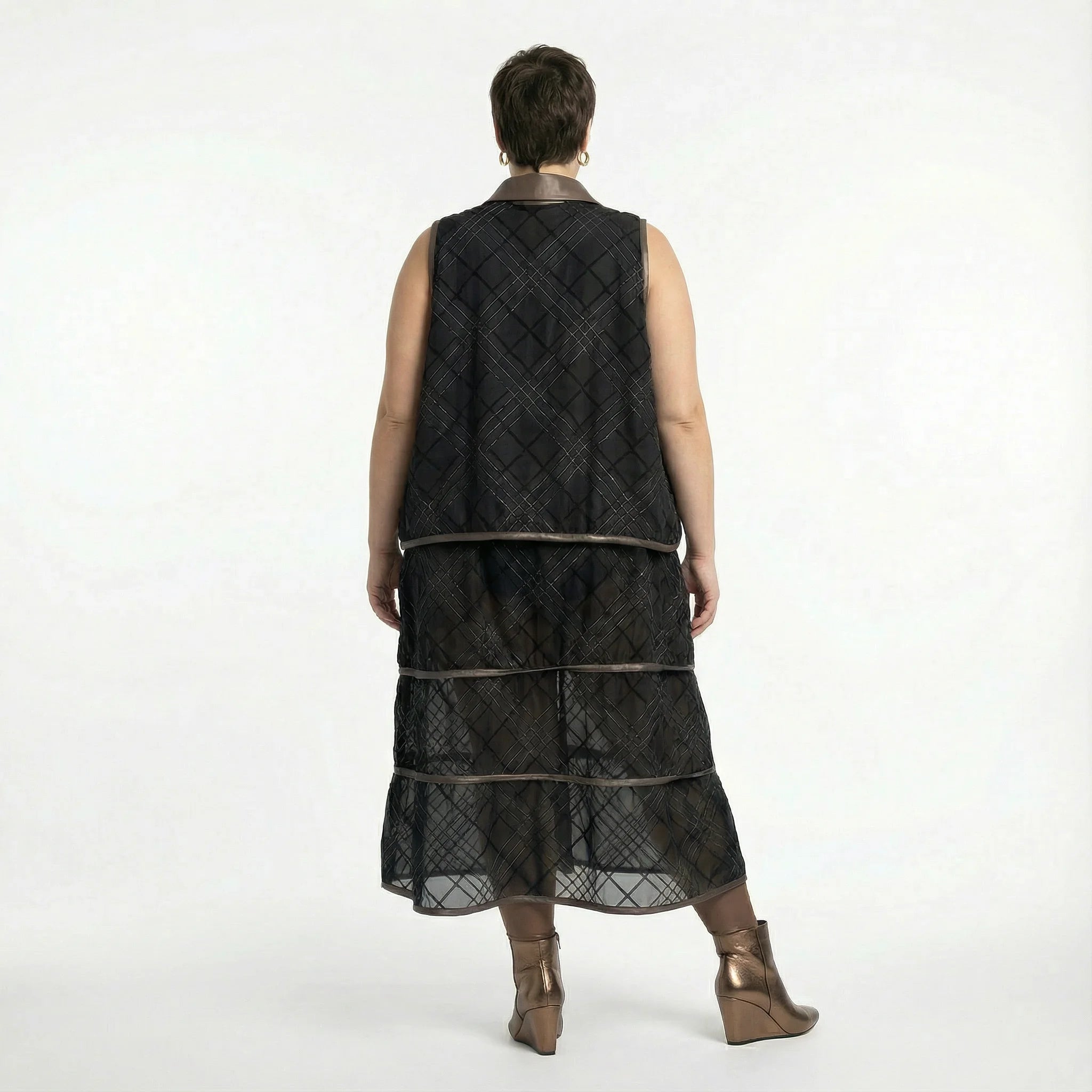  A-Form Weste von AKH Premium aus Materialmix, P1028.7120, Schwarz-Braun, Ausgefallen