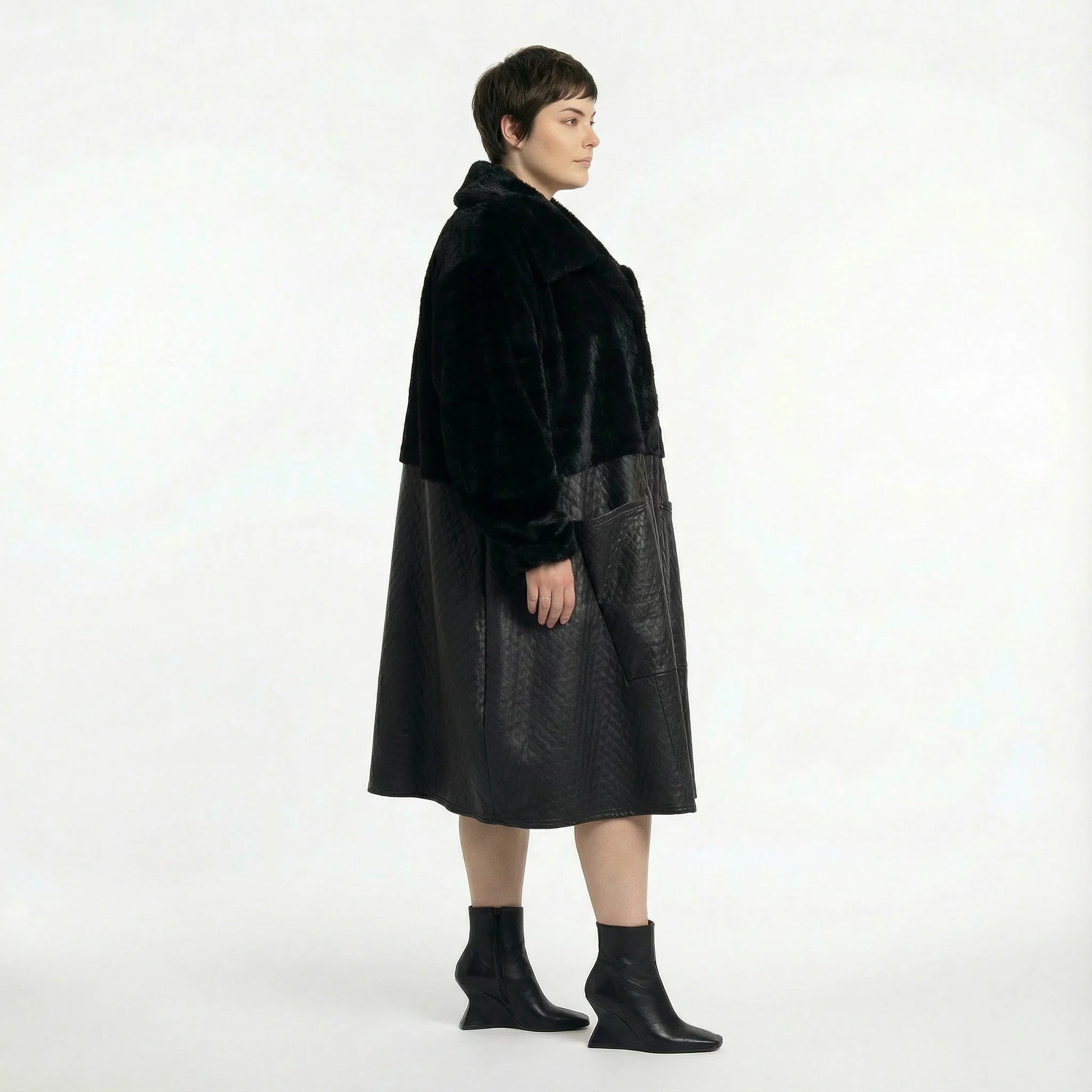  Ballonmantel von AKH Premium aus Polyester, P1029.7177, Schwarz, Raute, Ausgefallen