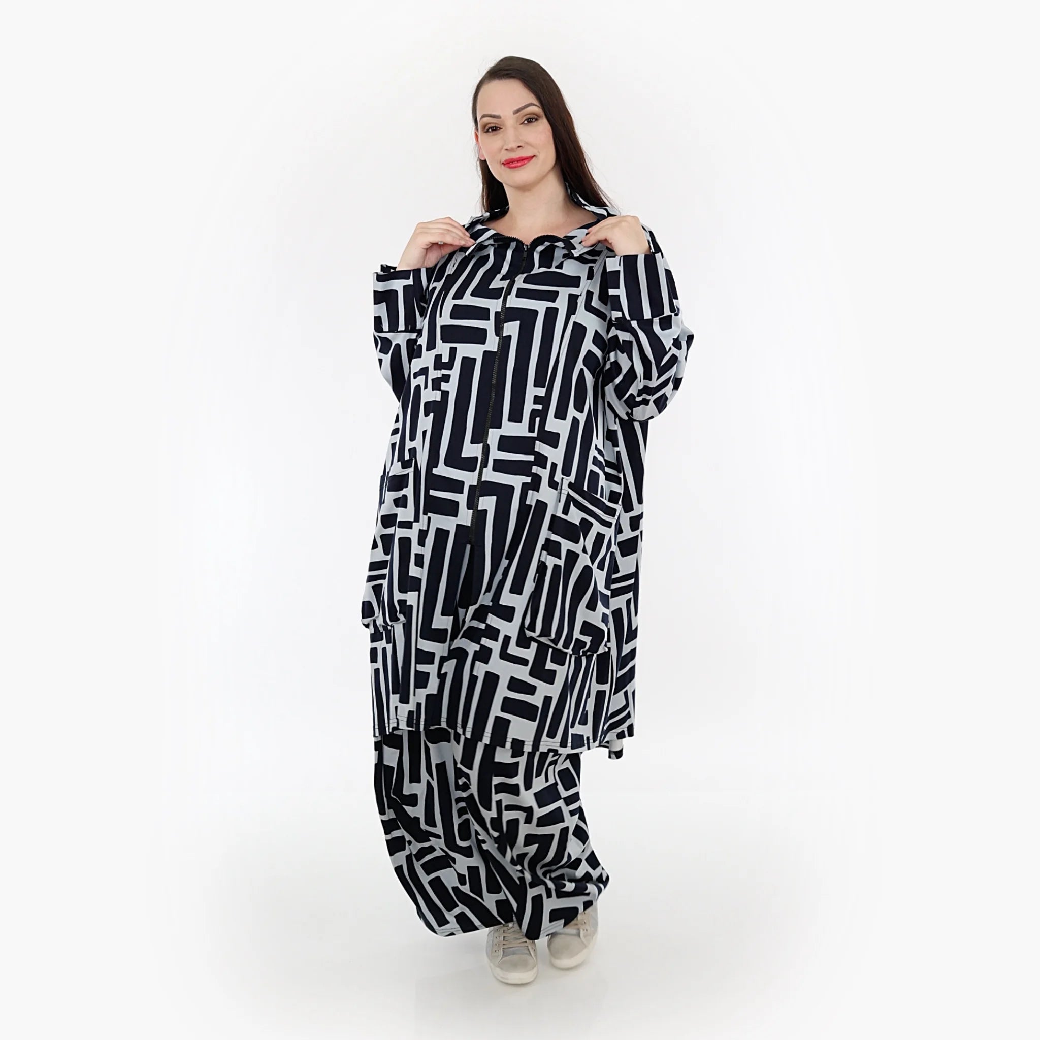  AKH Fashion Mantel in Vokuhila-Form, aus Viskose, 1318.02276, Marine-Hellblau, Schick