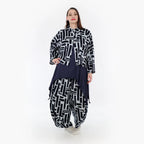  AKH Fashion Jacke in kastiger Form, aus Viskose, 1318.06929, Marine-Hellblau, Schick