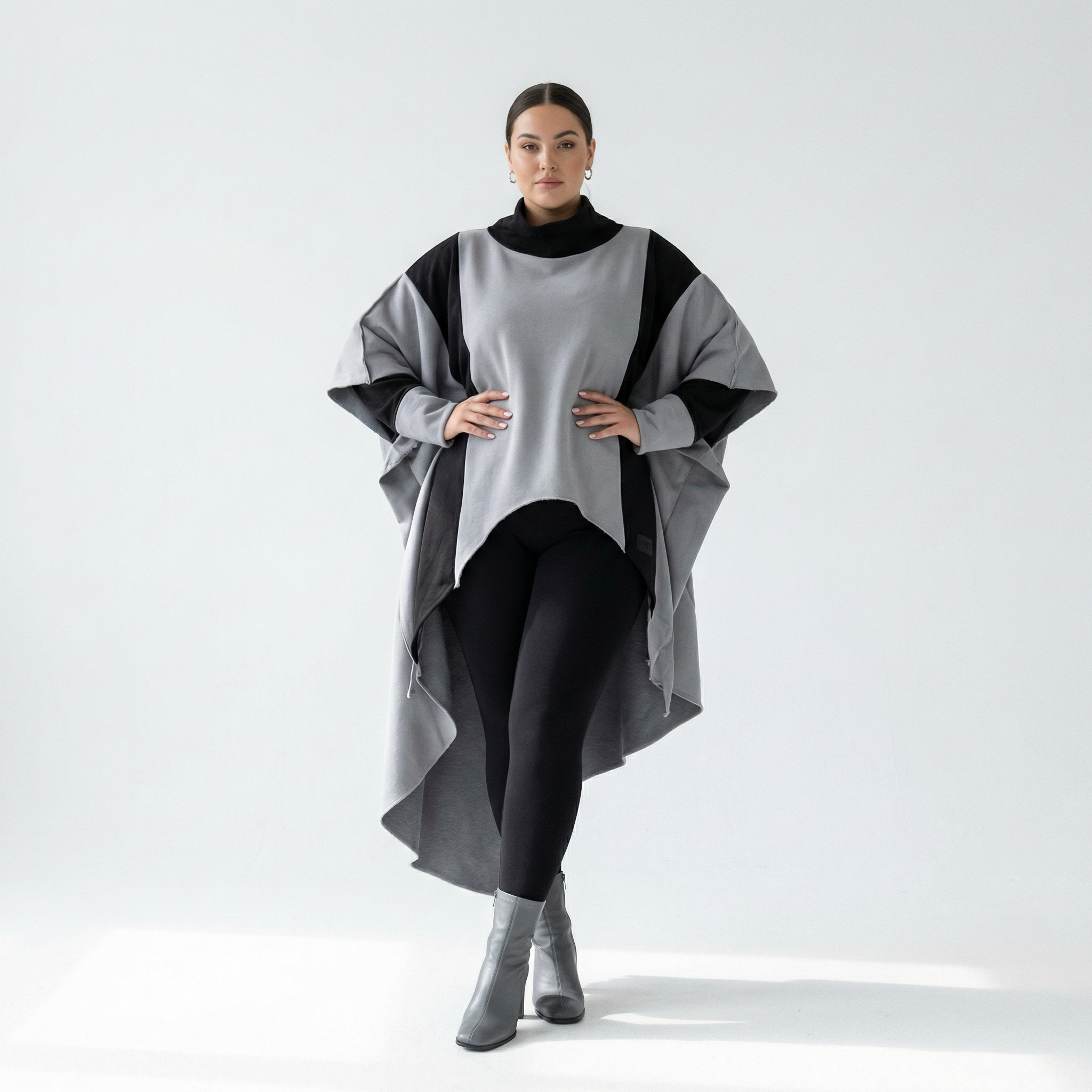  Bukezy Tunika in Vokuhila-Form, aus Baumwolle, 2004, Grau/Schwarz, Ausgefallen, Zeitlos