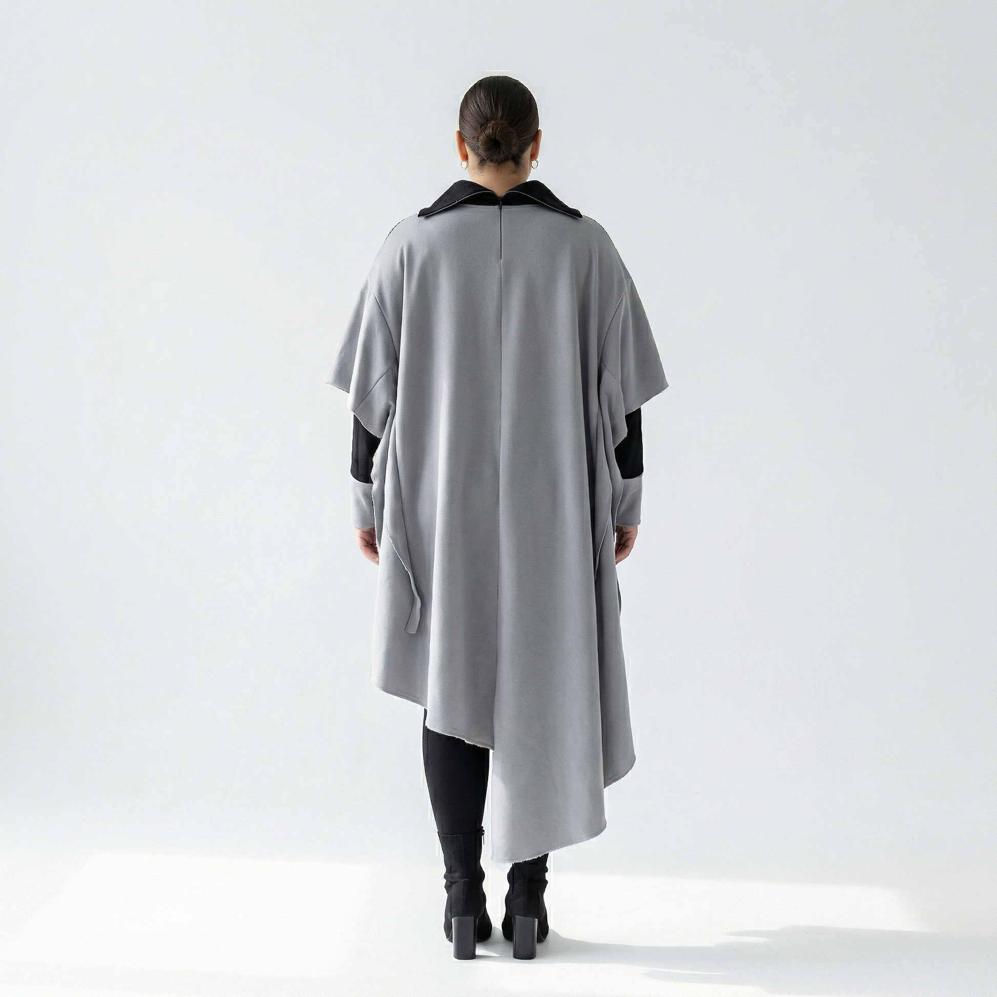  Bukezy Tunika in Vokuhila-Form, aus Baumwolle, 2004, Grau/Schwarz, Ausgefallen, Zeitlos