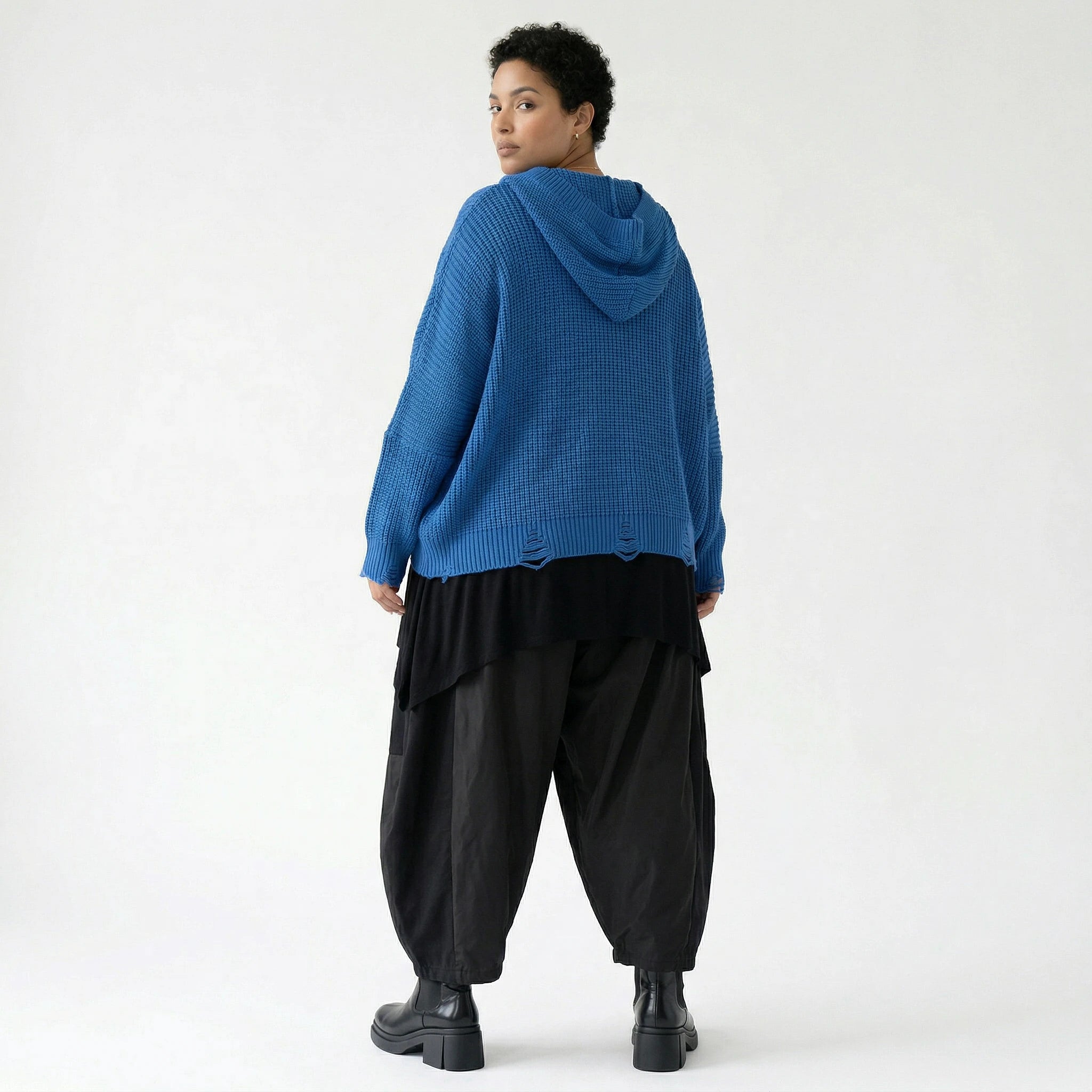 AKH Premium Bigshirt in kastiger Form, aus Baumwolle, P1032.2601, JeansBlau, Ausgefallen