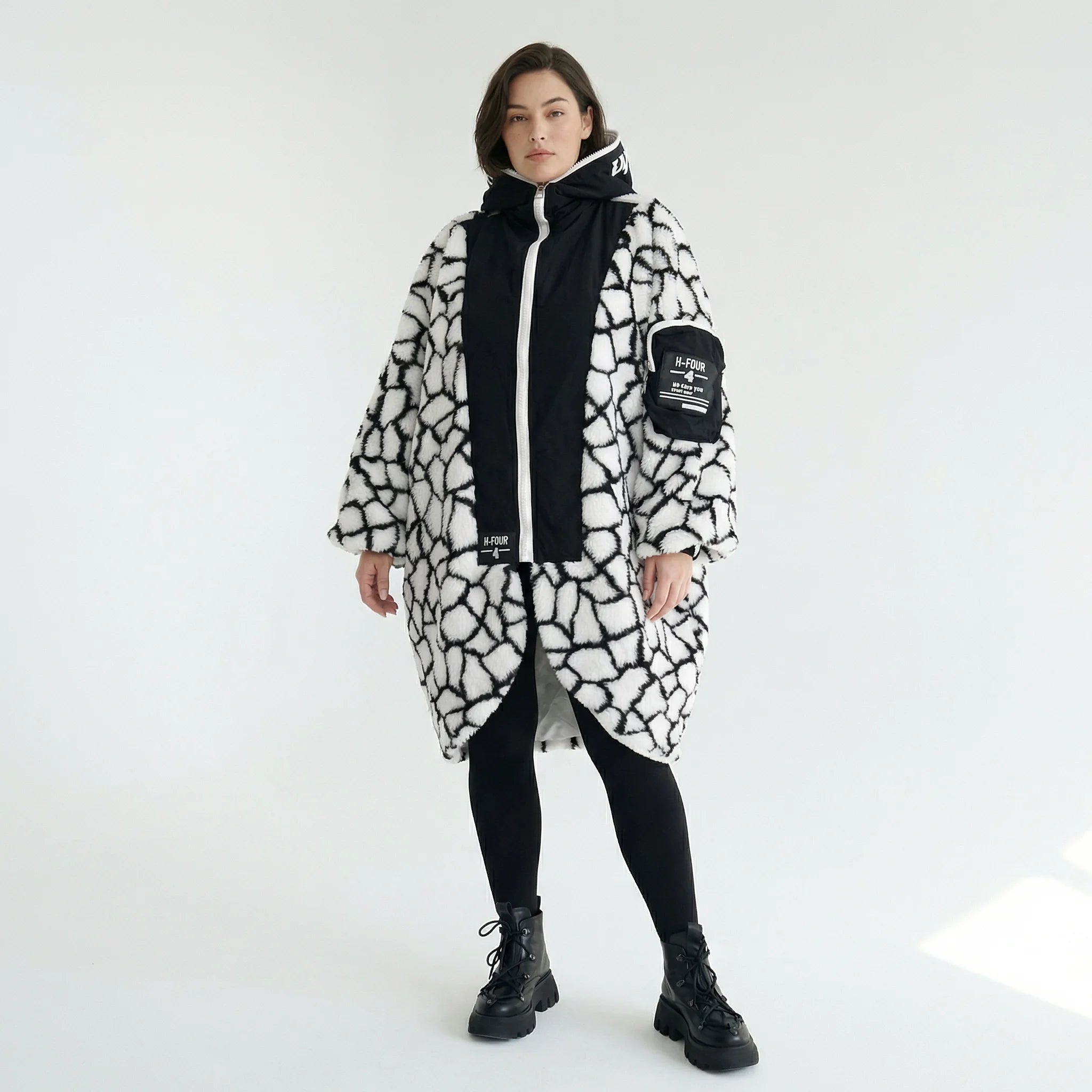  Ballon Jacke von H4 Fashion aus Polyamid, 2366, Weiß, Animal, Ausgefallen, Zeitlos, Schick