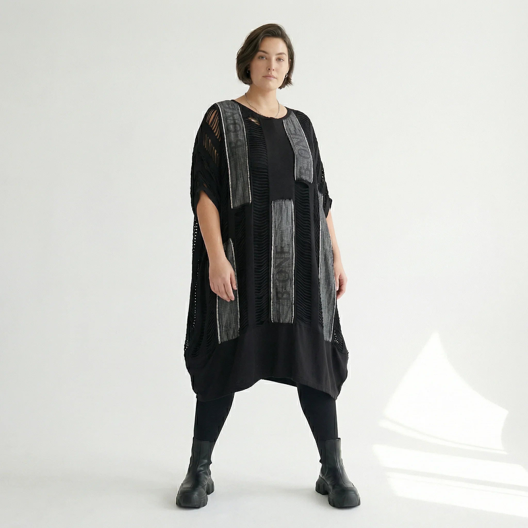 2-teiliges Damenkleid von B-ONE aus Jersey in Schwarz/Grau mit Cut-Outs – EU 38 bis 48 – Oversize Look