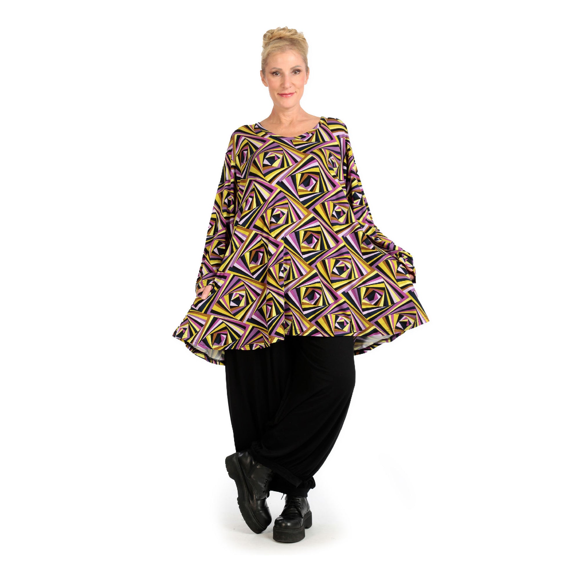  AKH Fashion Shirt in Glocken-Form, aus Viskose, 1123.01892, Lila-Gelb-Flieder, Grafik