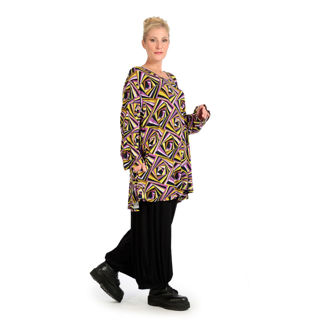  AKH Fashion Shirt in Glocken-Form, aus Viskose, 1123.01892, Lila-Gelb-Flieder, Grafik