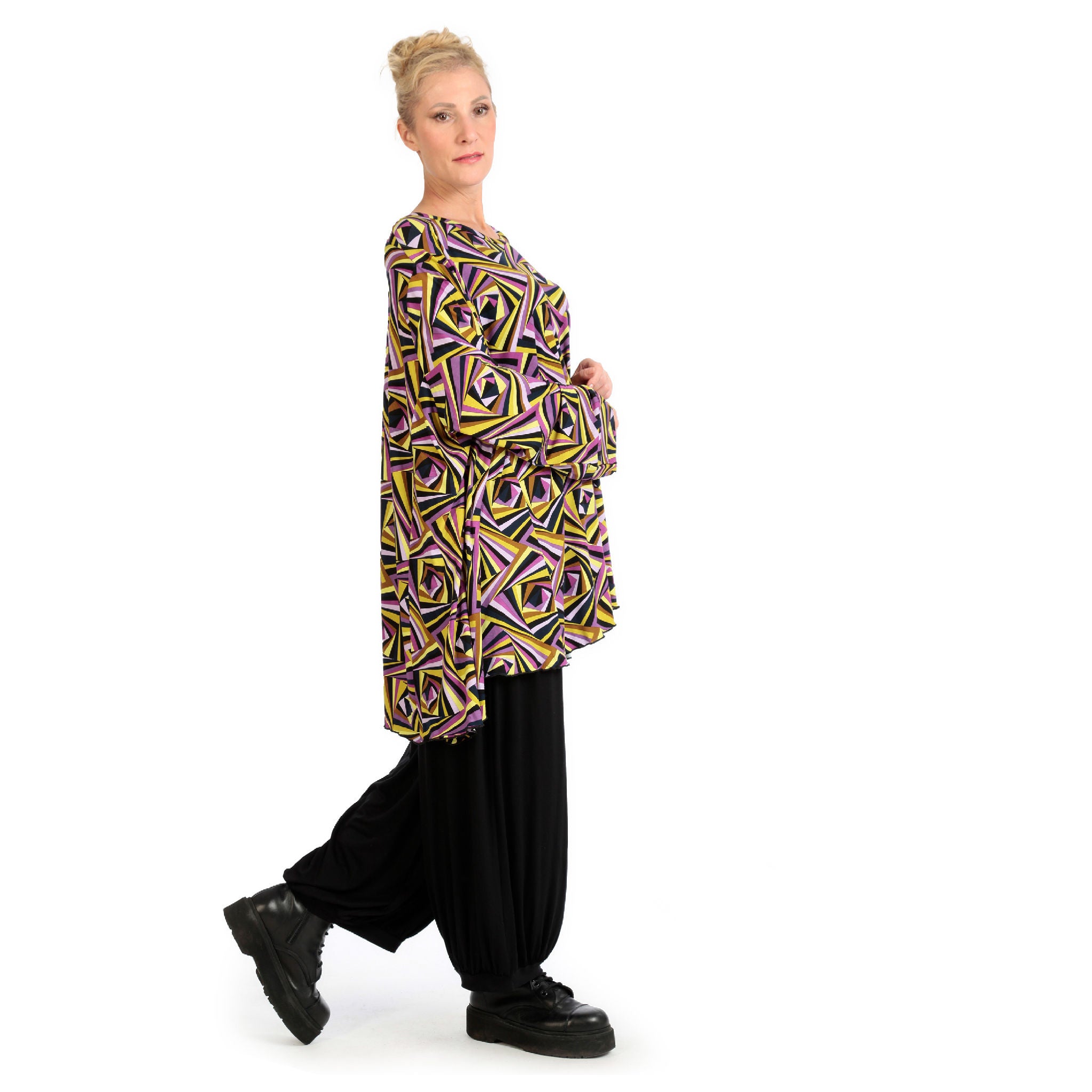  A-Form Bigshirt von AKH Fashion aus Viskose, 1123.00593, Lila-Gelb-Flieder, Grafik, Schick