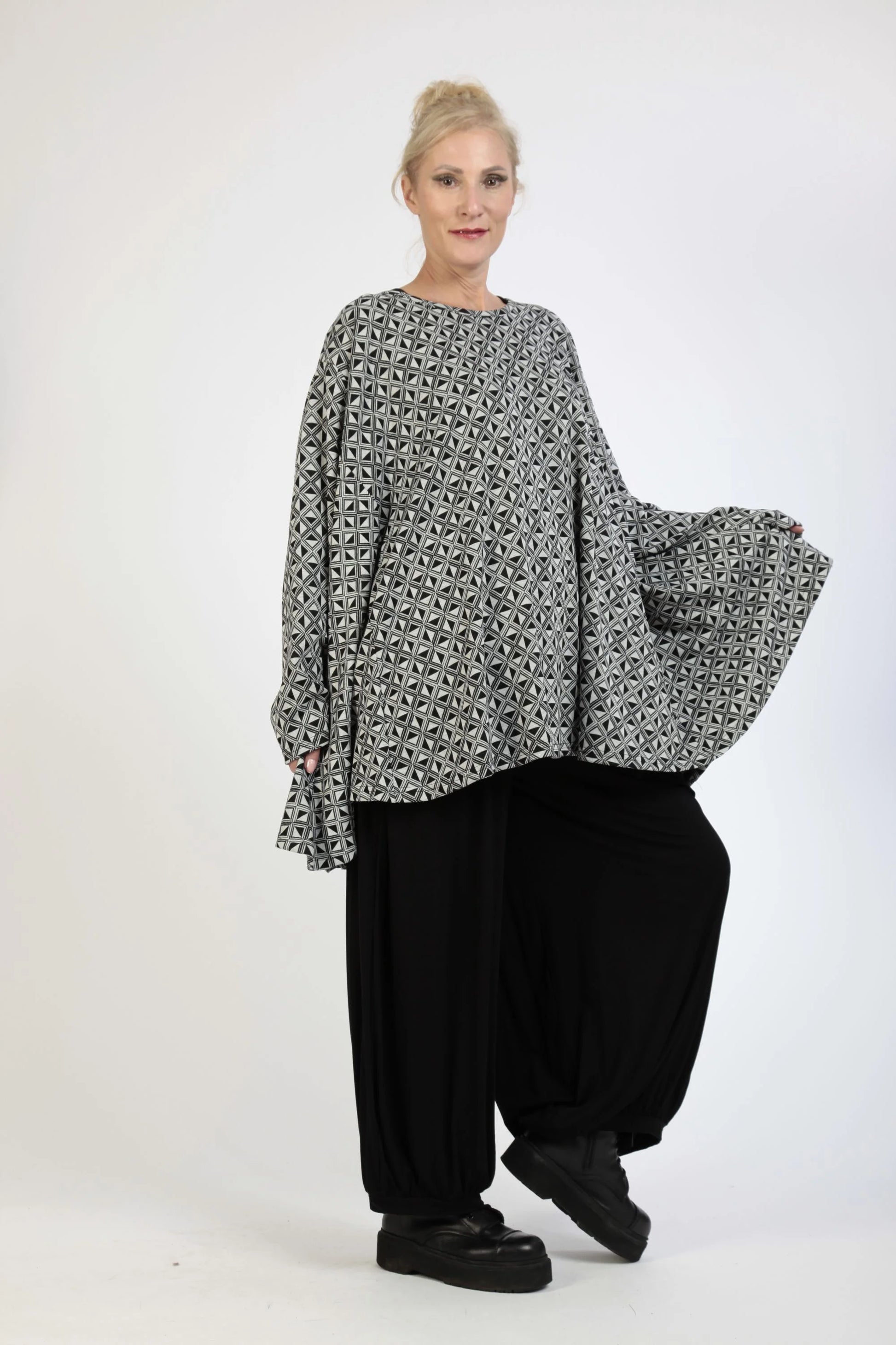  Modisches A-Form Shirt mit Argyle-Print in Grau-Schwarz für Plus Size und lässige Looks