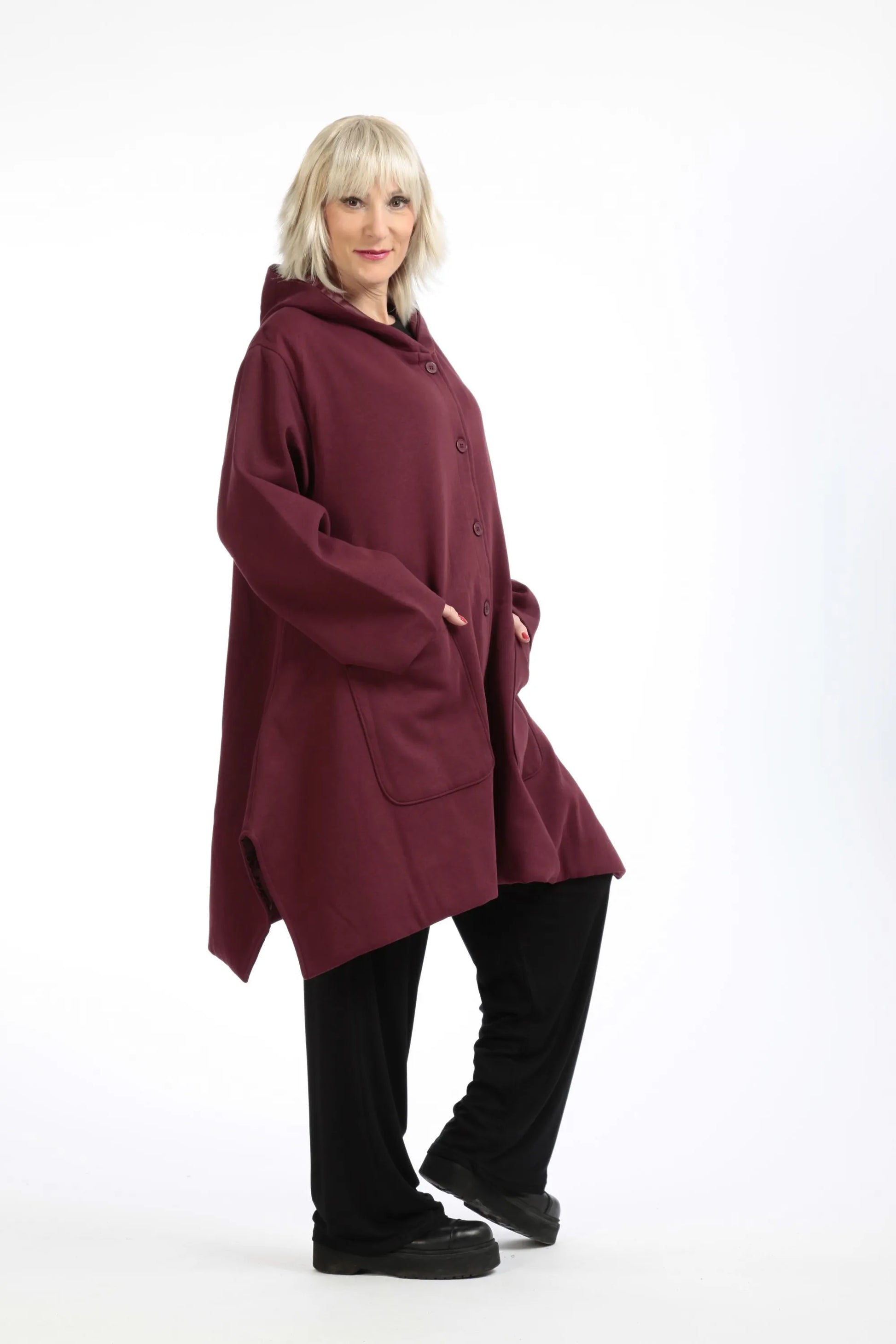  Kuschelige A-Form Jacke in Weinrot aus weichem Baumwoll-Fleece für stilvollen Plus Size Look