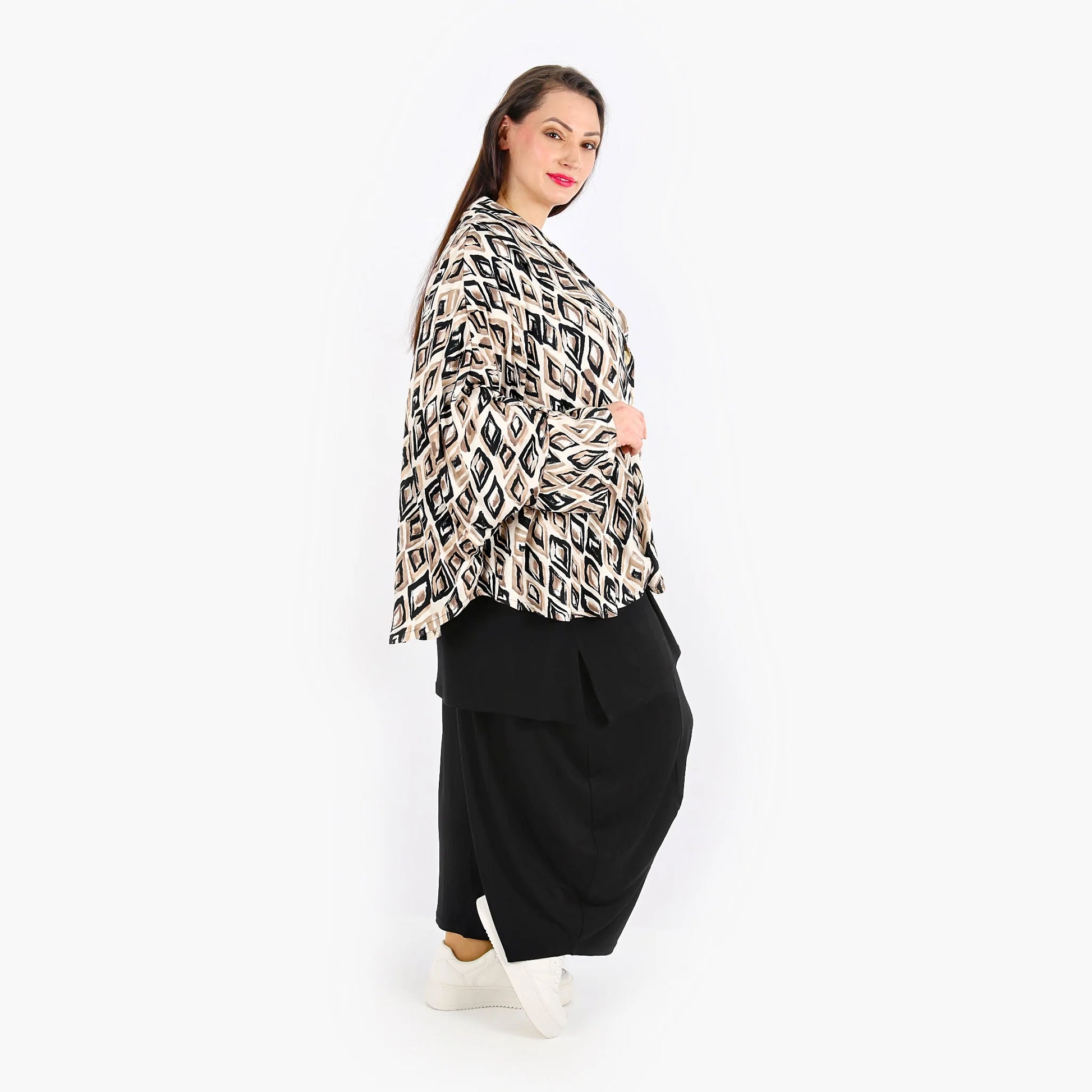  Ausgefallene Poncho Jacke in Beige Schwarz Cognac für lässigen Lagenlook aus leichter Viskose für Plus Size