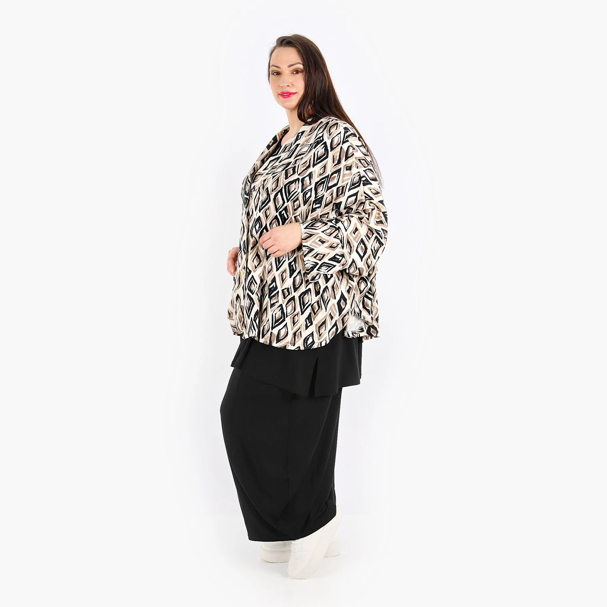  Ausgefallene Poncho Jacke in Beige Schwarz Cognac für lässigen Lagenlook aus leichter Viskose für Plus Size