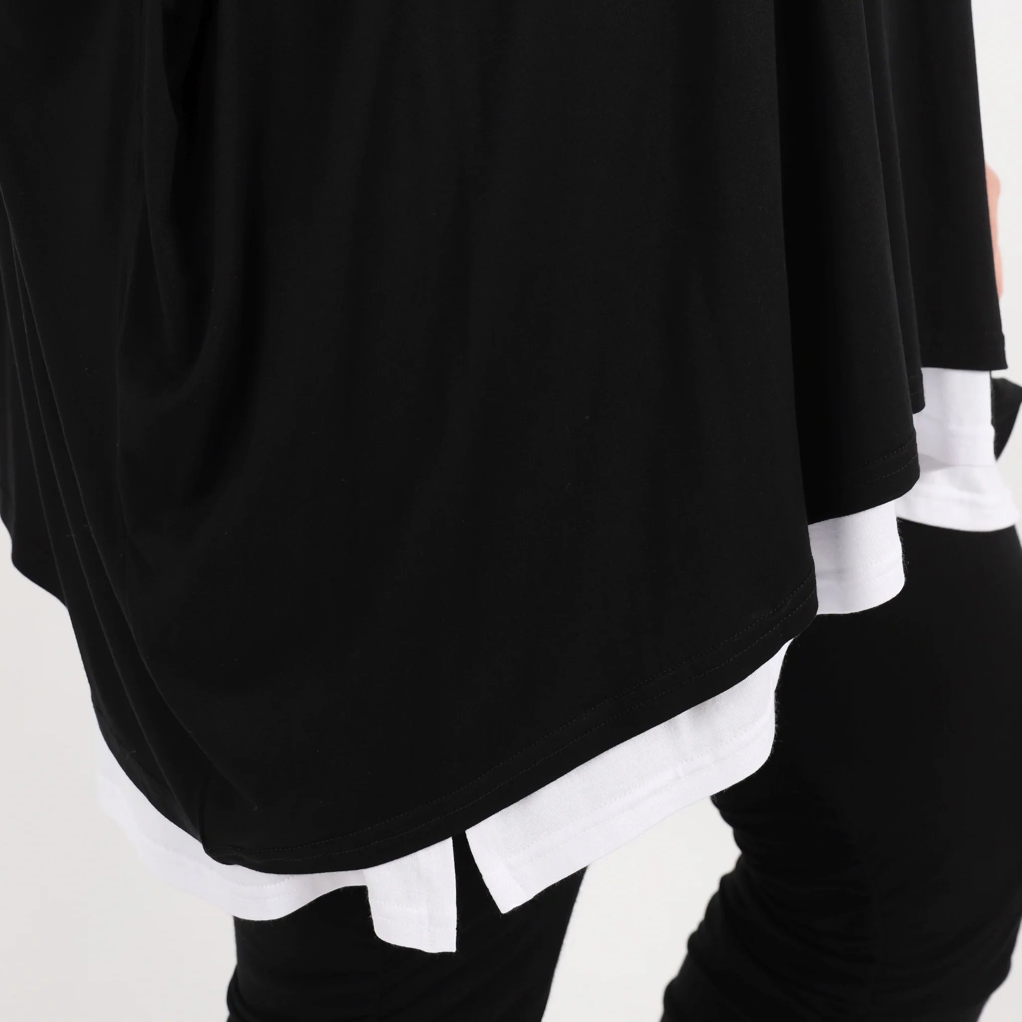  AKH Fashion Bigshirt in kastiger Form, aus Viskose, 1312.6048L, Schwarz, Schick, Modern