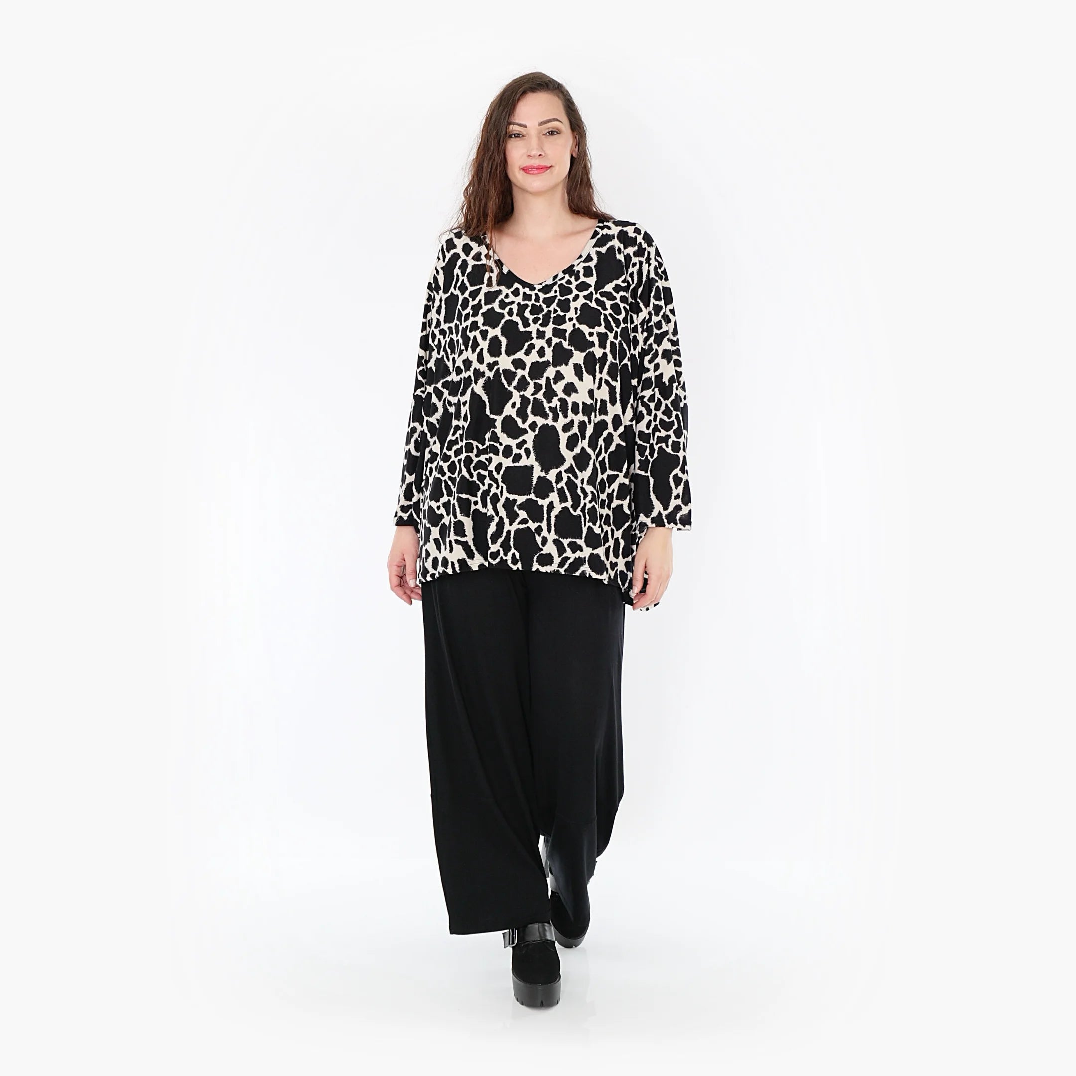  AKH Fashion Bigshirt in kastiger Form, aus Viskose, 1371.06993, Schwarz-Ecru, Leopard