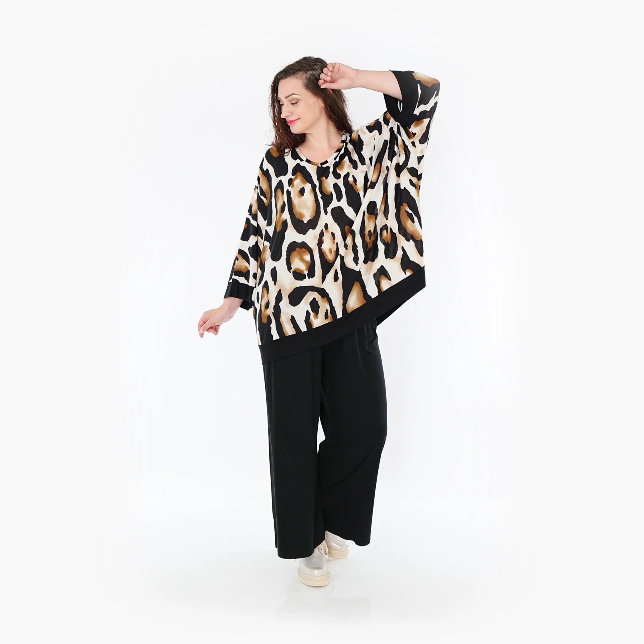  AKH Fashion Bigshirt in kastiger Form, aus Viskose, 1373.06964, Weiß-Schwarz-Cognac, Leopard
