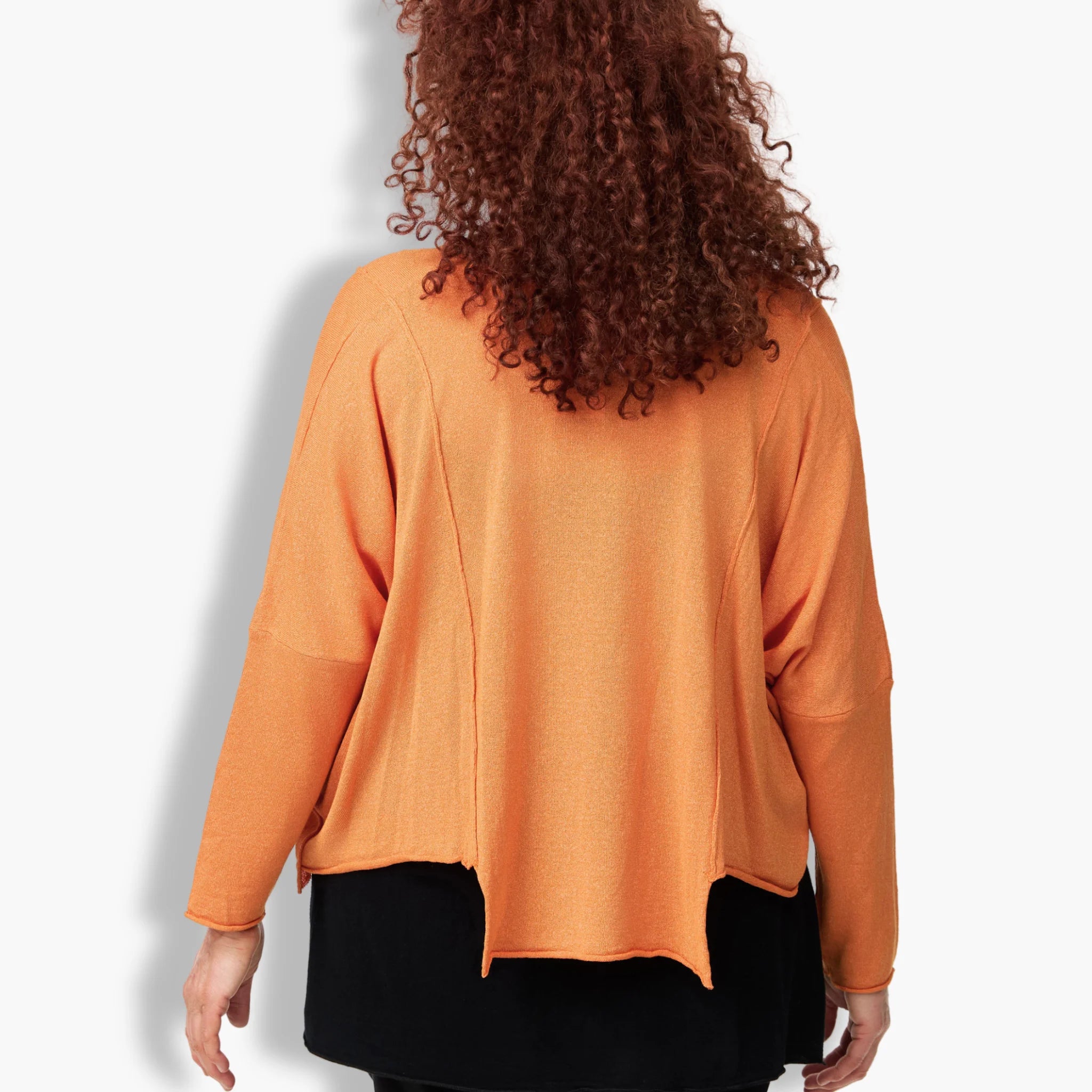  Amandine Pullover in kastiger Form, aus Viskose, A2502, Orange, Schick, Modern, Bequem