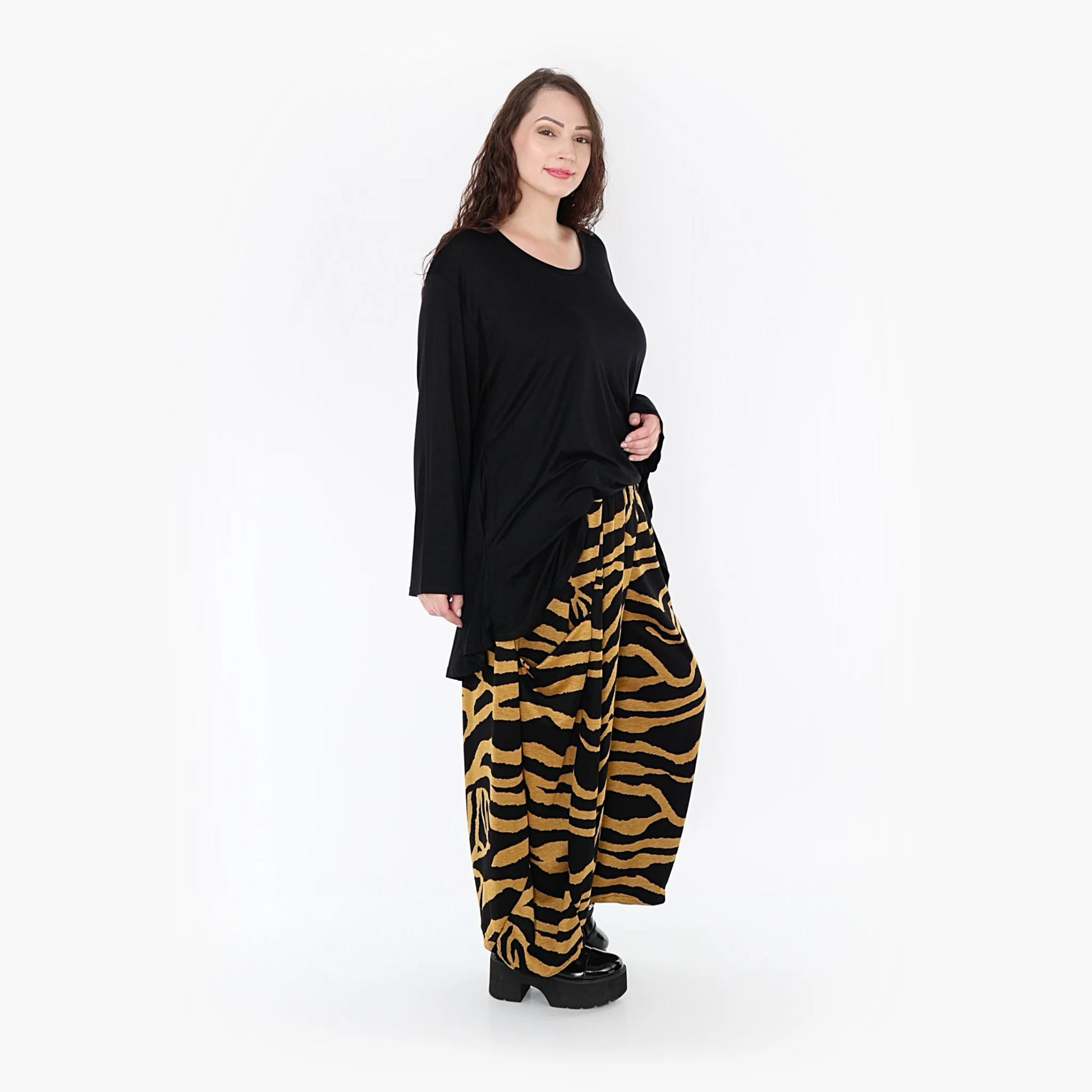  Bequeme Ballonhose mit Zebrastreifen-Muster in Gelb und Schwarz aus hochwertigem Romanit Jersey