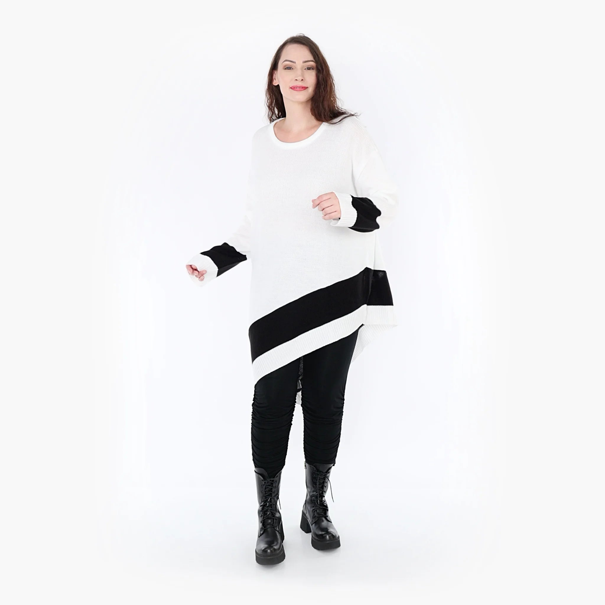  AKH Fashion Bigshirt in asymmetrischer Form, aus Baumwolle, 1343.02331, Weiß-Schwarz, Schick