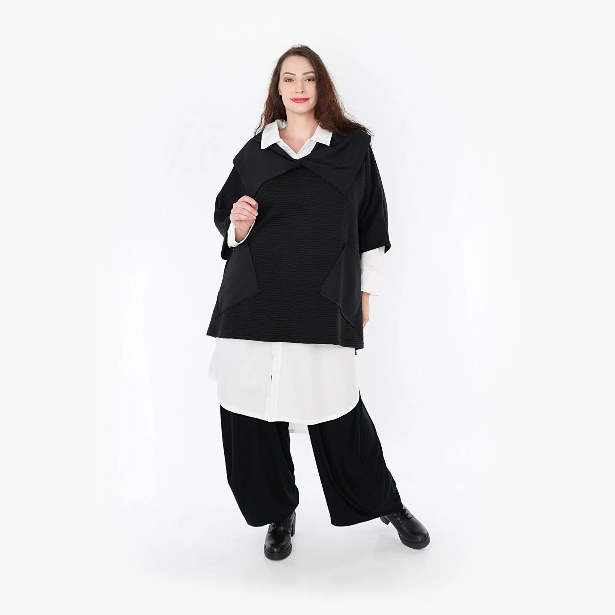  AKH Fashion Poncho in kastiger Form, aus Materialmix, 1347.06884, Schwarz, Wellen, Schick