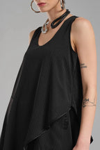  TW3 Kleid in asymmetrischer Form, aus Polyamid, 1202, Schwarz, Streifen, Ausgefallen