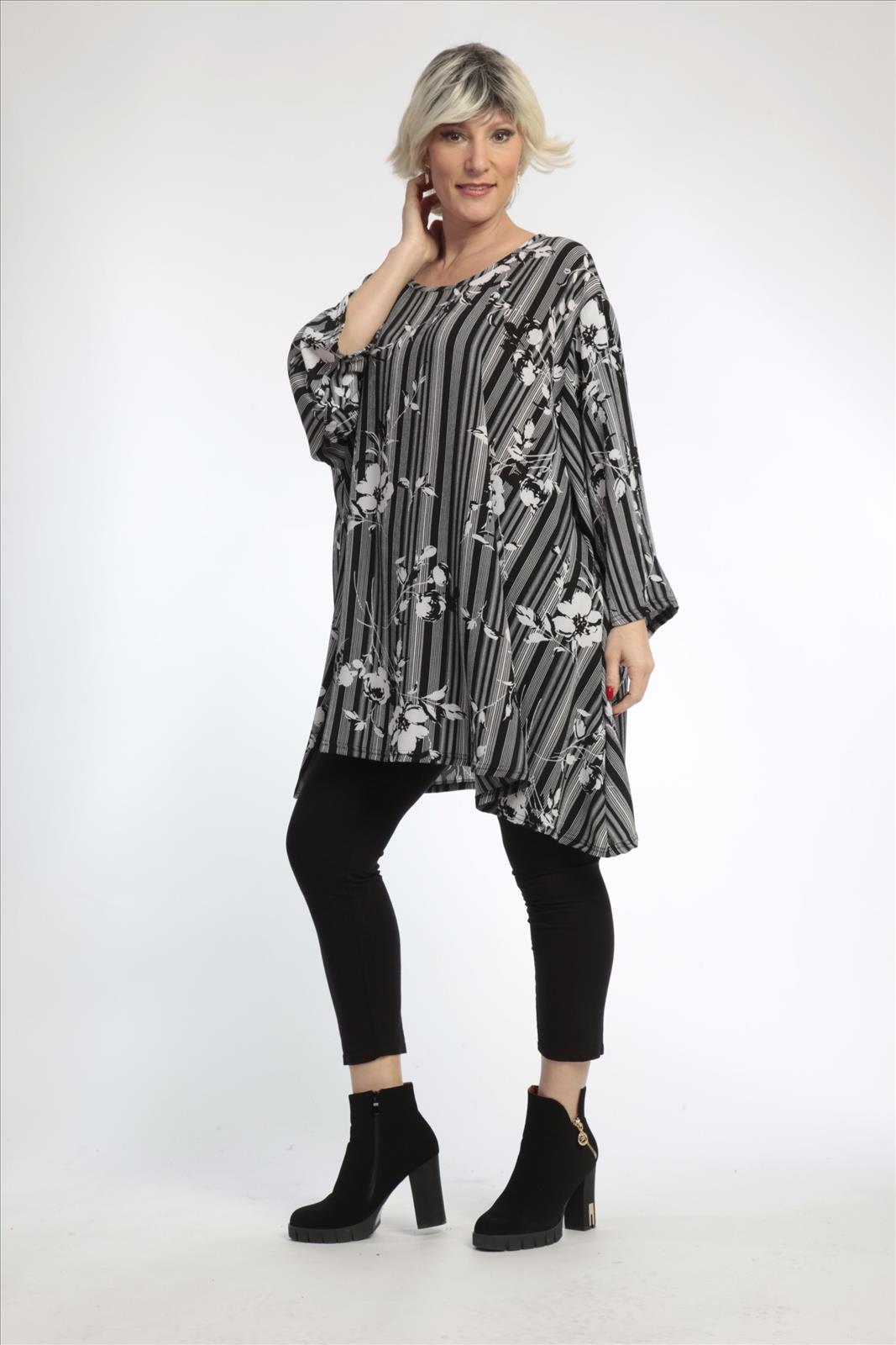  A-Form Shirt in elegantem Schwarz-Weiß-Streifenmuster für lässigen Plus Size Style