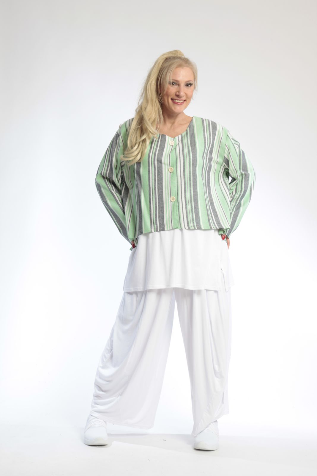  AKH Fashion Jacke in gerundeter Form, aus Viskose, 0805.00130, Kiwi, Streifen, Schick