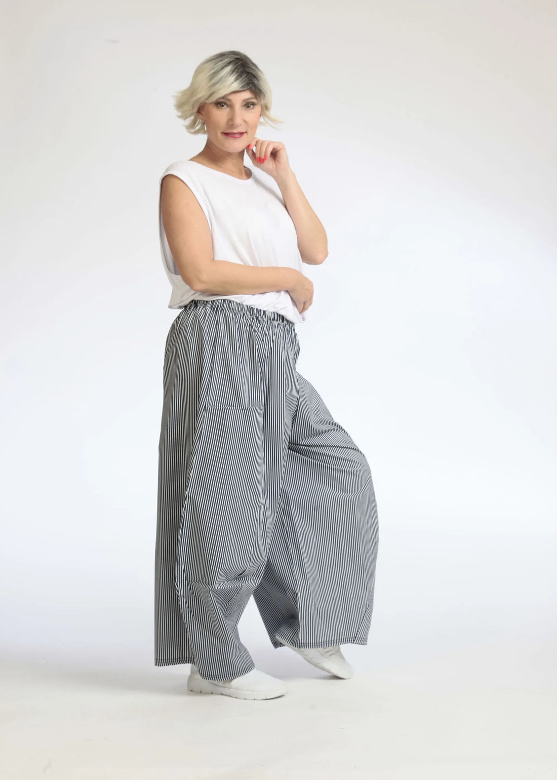  AKH Fashion  Hose - SEELENLook