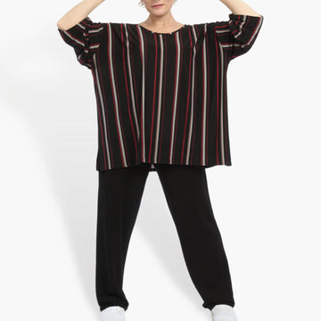  Stylisches Oversize-Shirt im trendy Schwarz-Grau-Rot mit Lagenlook und 3/4-Ärmeln für Plus Size