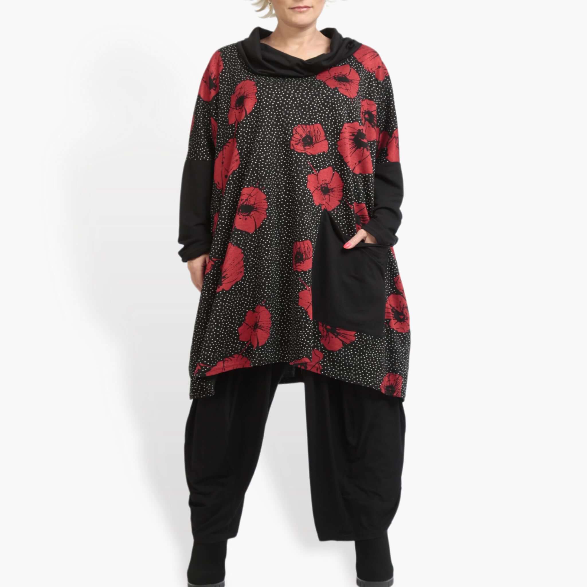  AKH Fashion Bigshirt in kastiger Form, aus Viskose, 0914.06807, Schwarz-Rot, Blumen, Schick