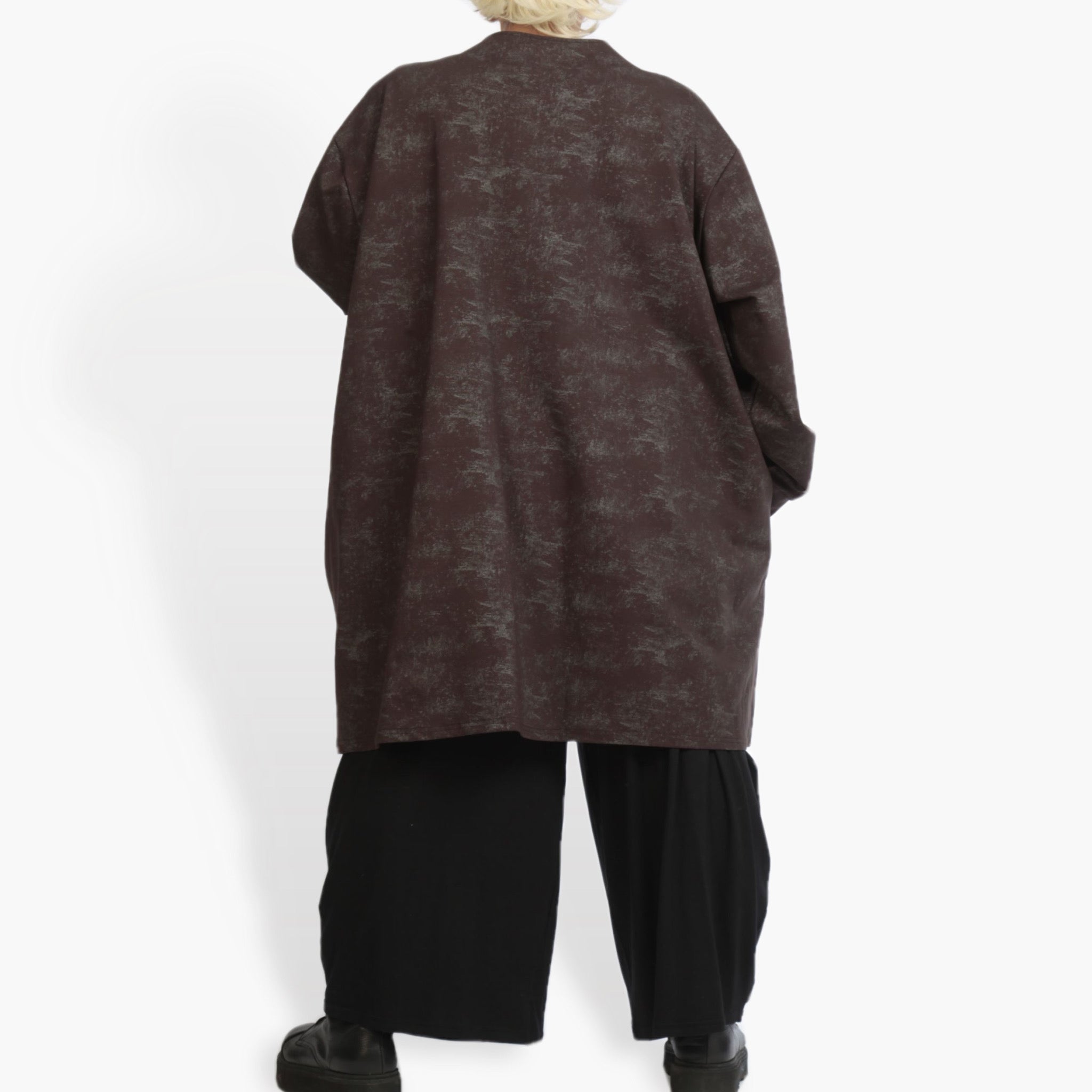  AKH Fashion Bigshirt in kastiger Form, aus Viskose, 0942.06818, Dunkelbraun, Schick, Modern