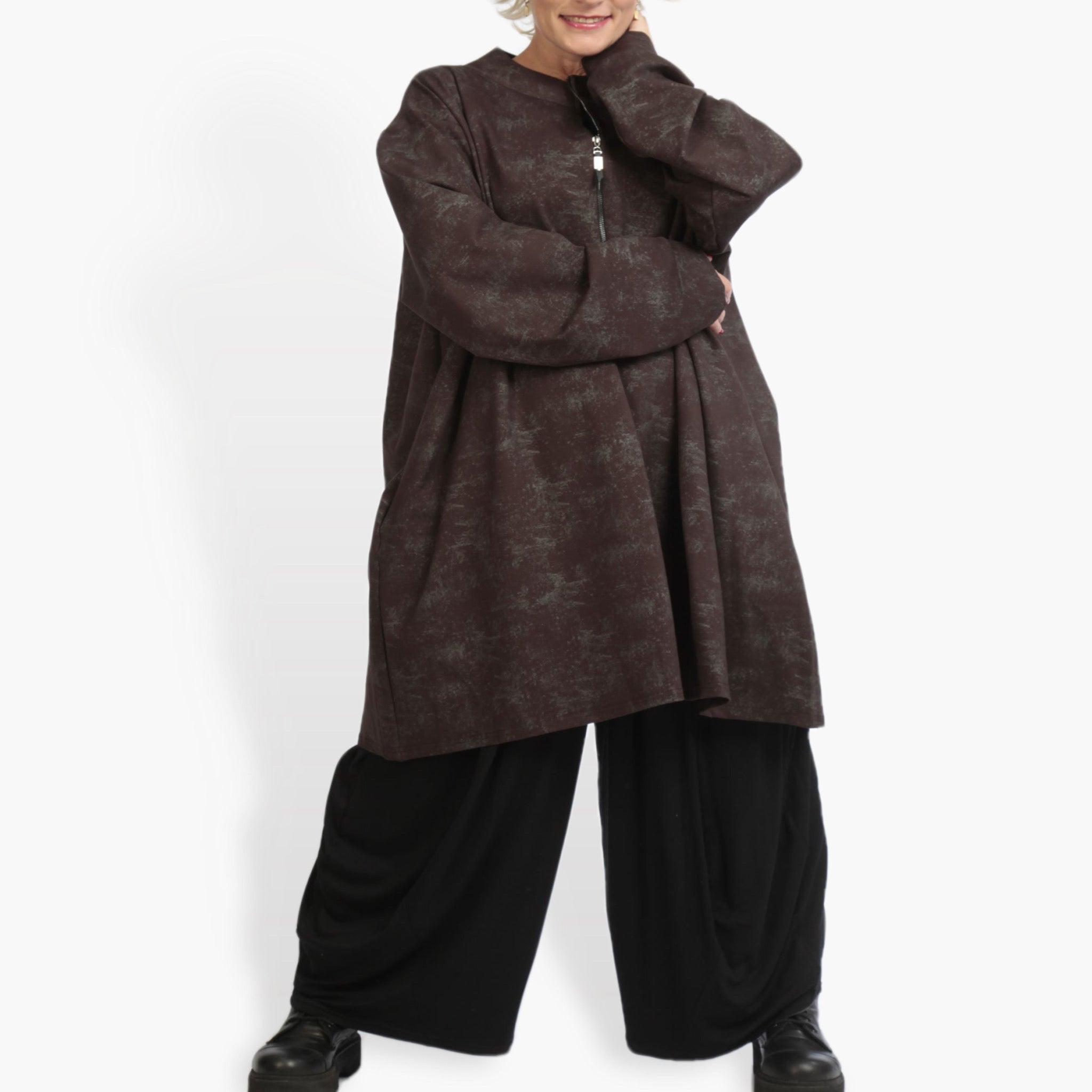  AKH Fashion Bigshirt in kastiger Form, aus Viskose, 0942.06818, Dunkelbraun, Schick, Modern