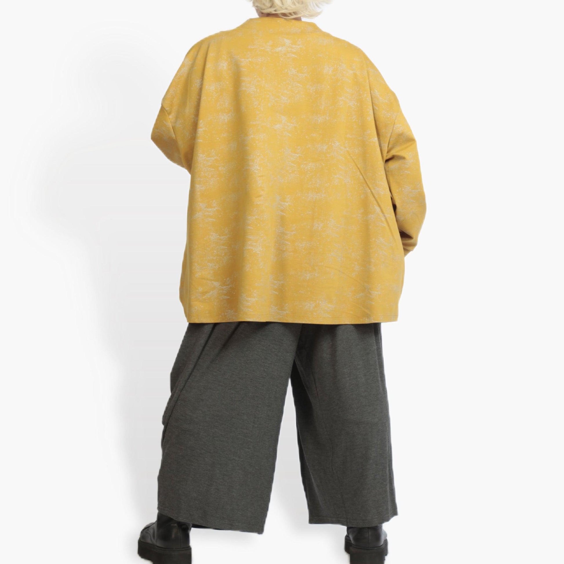  Bigshirt von AKH Fashion in kastiger Form