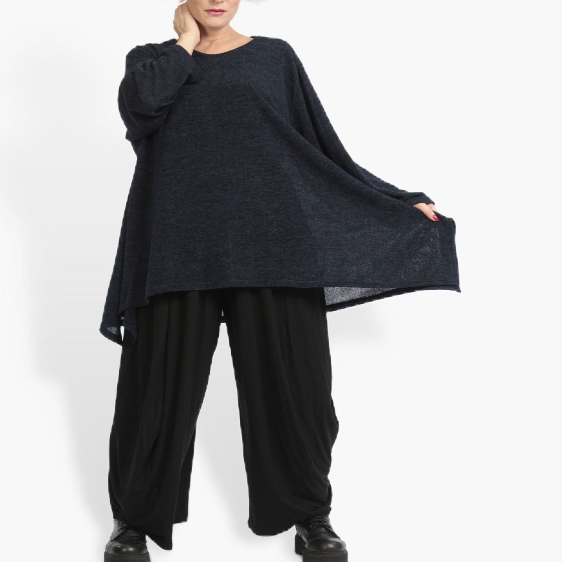  Lagenlook A-Form Shirt in elegantem Dunkelblau für Plus Size und Oversize-Stile, weich und stretchig