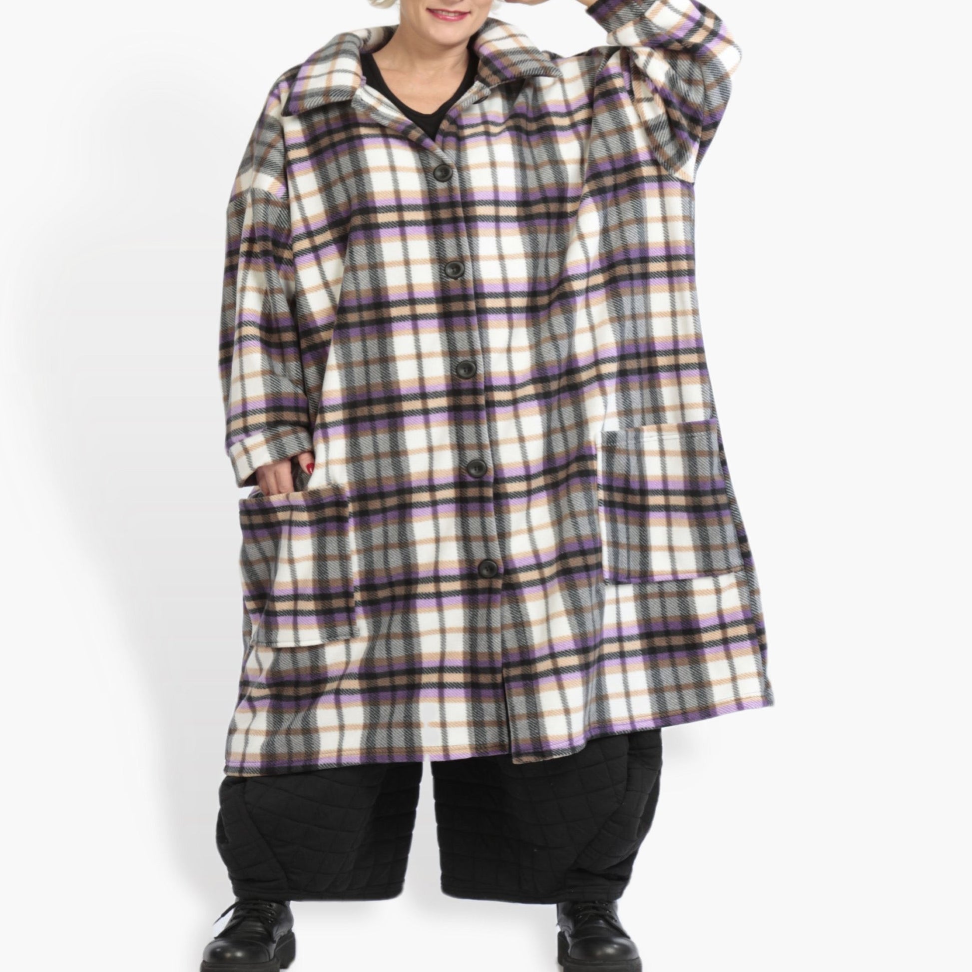  Kuscheliger Oversize-Mantel aus Fleece im bunten Tartan-Lila für lässige Looks im Winter